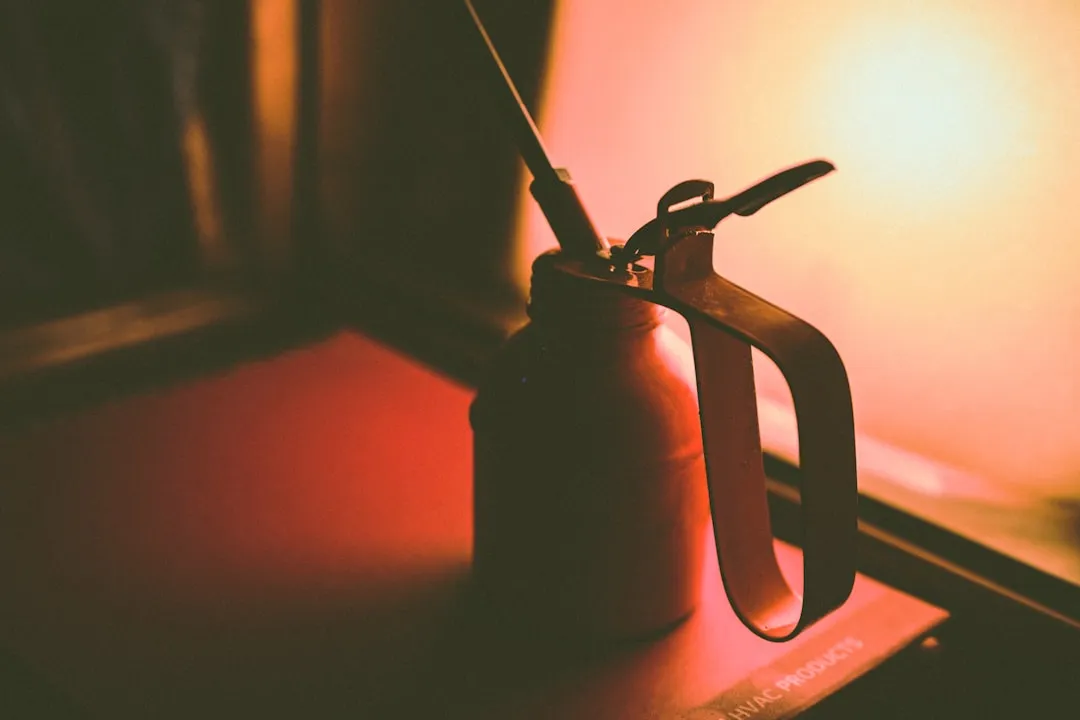 Storing the Tank in an Enclosed Space (Image Credits: Unsplash)