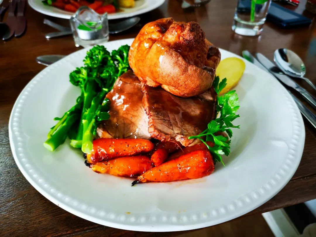 Sunday Dinner as a Social Ritual, Not Just a Meal (Image Credits: Unsplash)