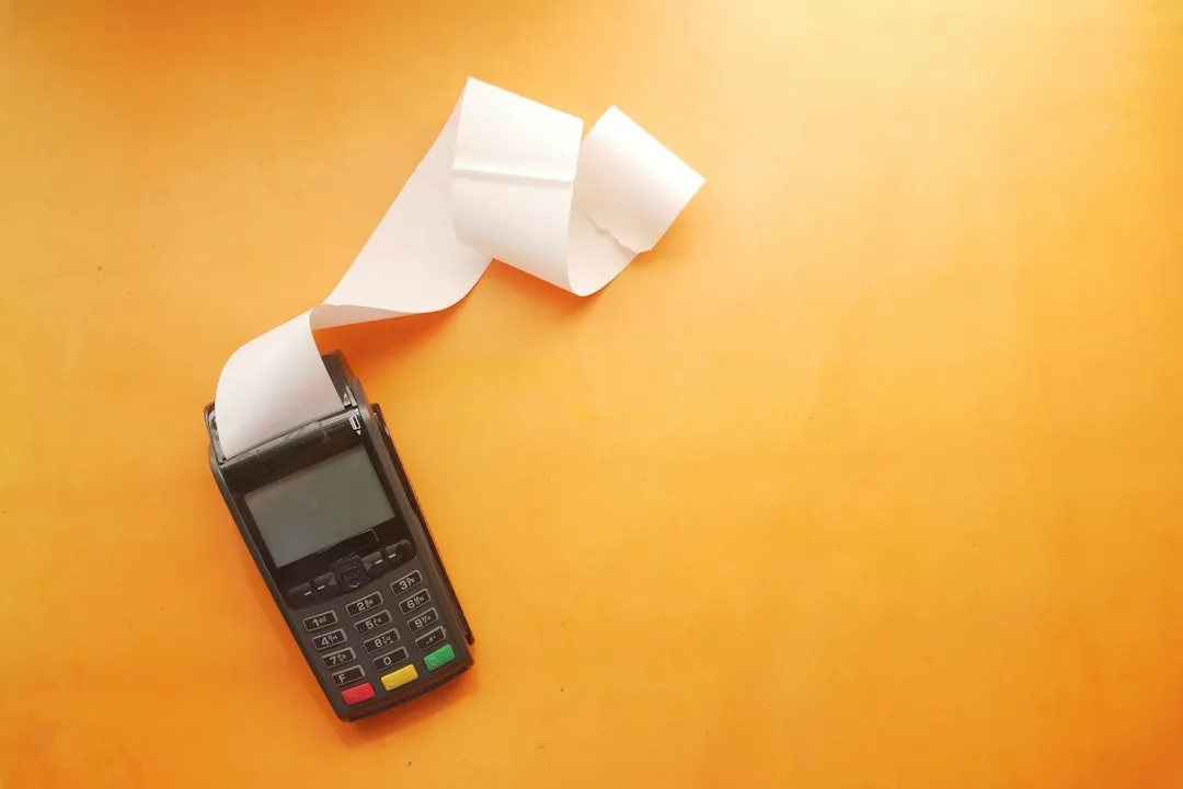 Always Ask for Receipts on Bigger Purchases (Image Credits: Unsplash)