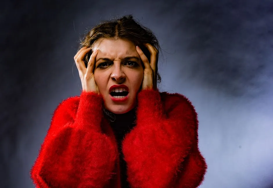 When Earworms Connect to Anxiety and OCD (Image Credits: Pexels)