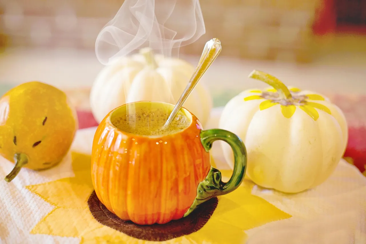 The Flavored Latte Drinker: Optimistic, Seasonal, and Novelty-Driven (Image Credits: Pixabay)