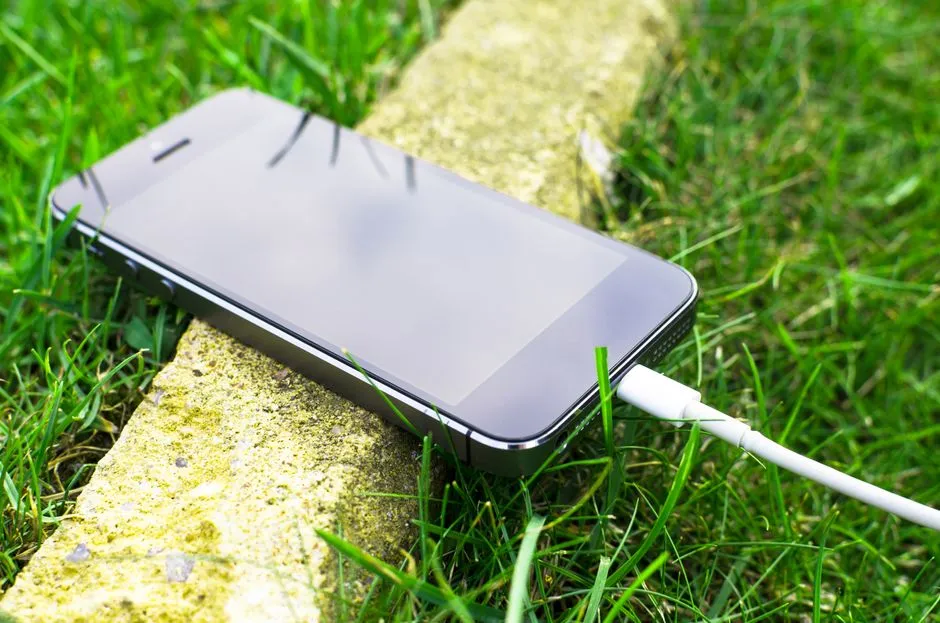 Higher State-of-Charge Accelerates Battery Aging at a Chemical Level (Image Credits: Pexels)