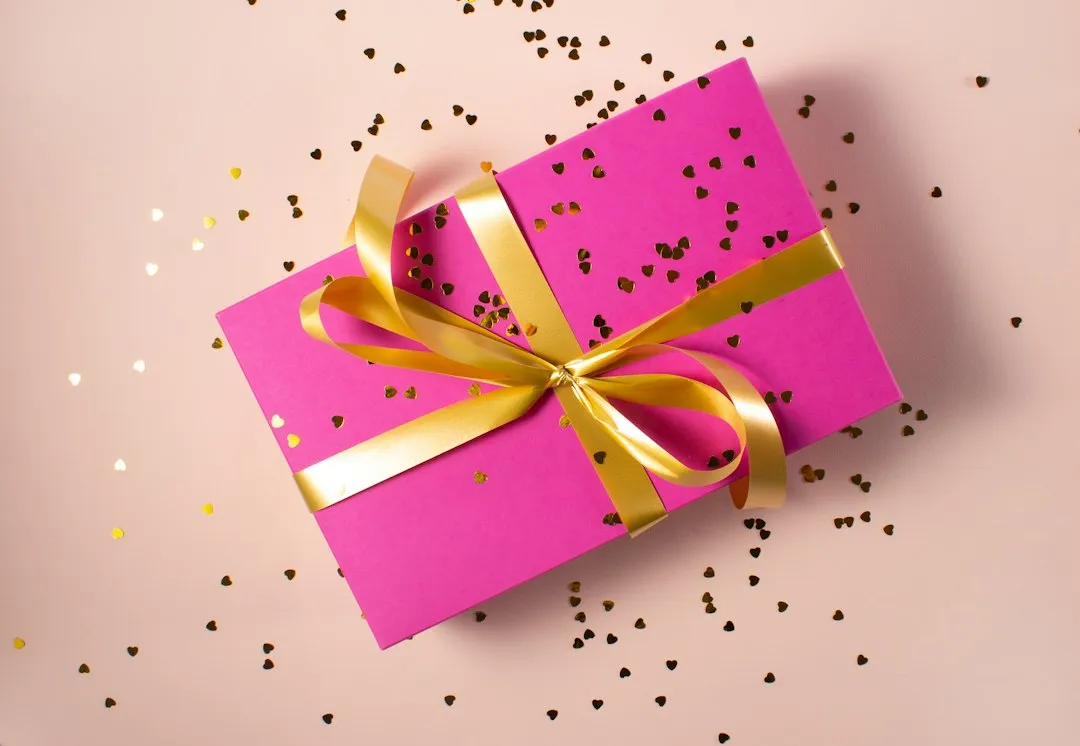 What "Breakage" Means and Why Retailers Love It (Image Credits: Unsplash)