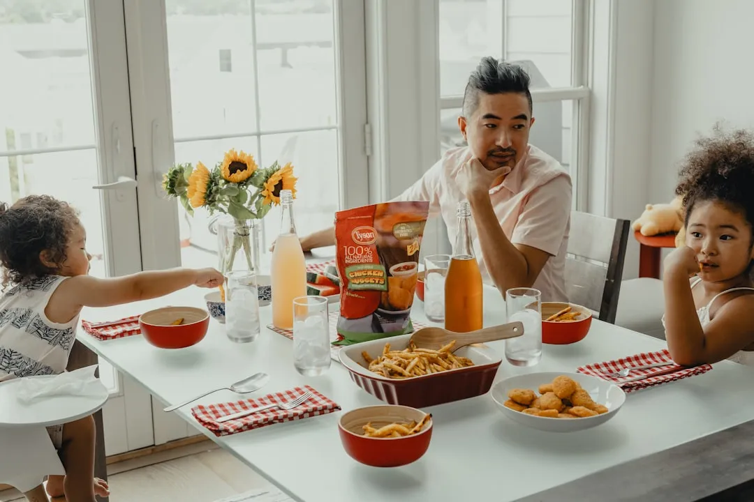 The Family Media Plan: A Practical Tool the AAP Now Endorses (Image Credits: Unsplash)
