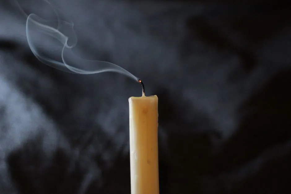 Why Paraffin Candles Are Worse Than You Think (Image Credits: Pexels)