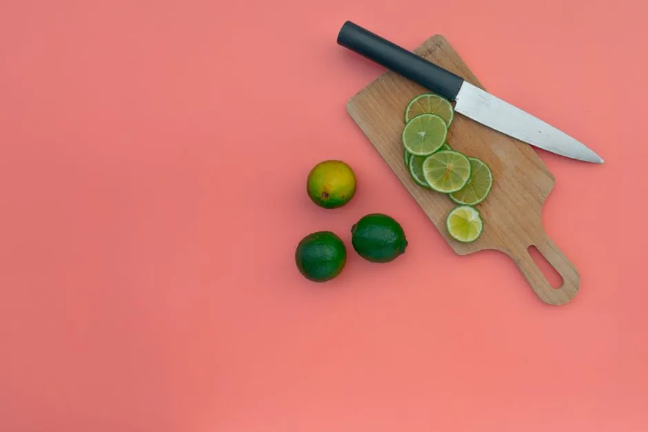 Skipping Color-Coding in Busy or Multi-Cook Kitchens (Image Credits: Pexels)