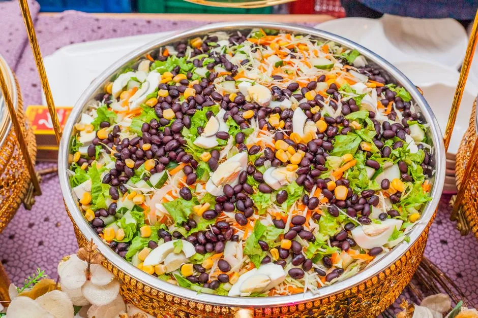 6. Dragon Tongue Beans: Color and Crunch (Image Credits: Pexels)