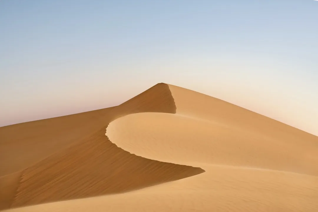 Sand Mountain: A Giant Dune in the Middle of Nowhere (Image Credits: Unsplash)
