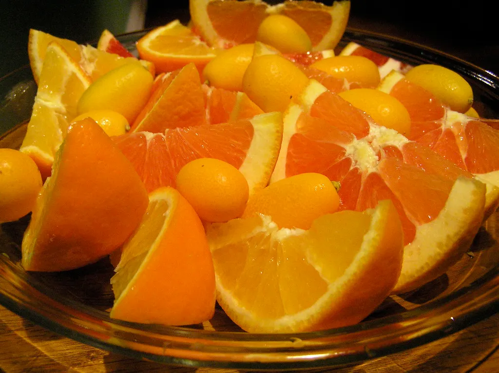 2. Citrus Fruits: Vitamin C Powerhouses (Laurel Fan, Flickr, CC BY-SA 2.0)