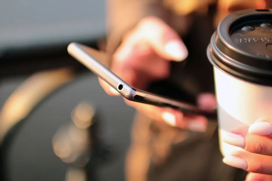 Smishing Is Now the Dominant Form of Mobile Phishing (Image Credits: Pexels)