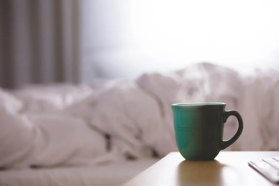 Caffeine Is Quietly Wrecking Your Sleep Architecture (Image Credits: Unsplash)