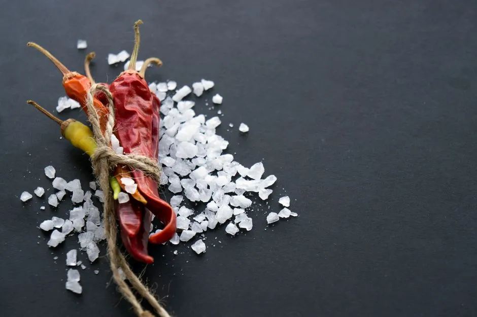 What the Science Actually Says About Epsom Salt and Peppers (Image Credits: Pexels)