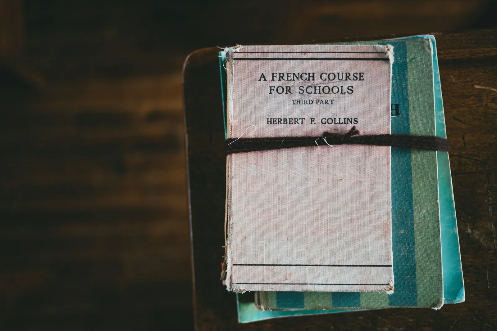 The French Word That Named a Universal Experience (Image Credits: Unsplash)