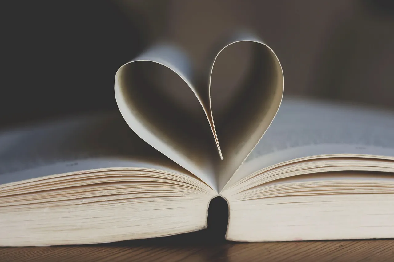 The Trade Paperback First Edition: Overlooked and Undervalued (Image Credits: Pixabay)