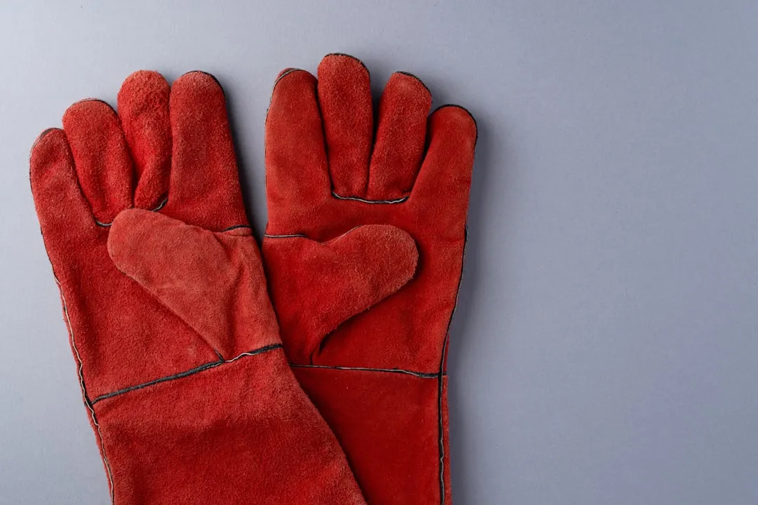 The False Security of Wearing Any Glove (Image Credits: Unsplash)