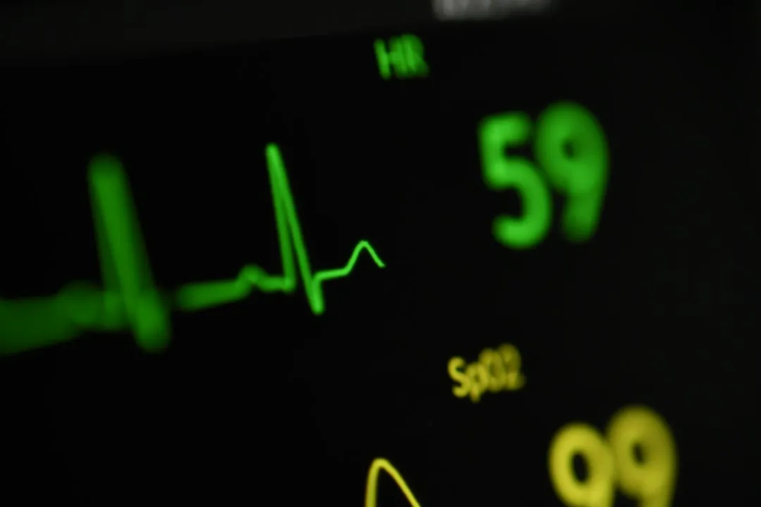 The Clinical Definition Doctors Use (Image Credits: Unsplash)
