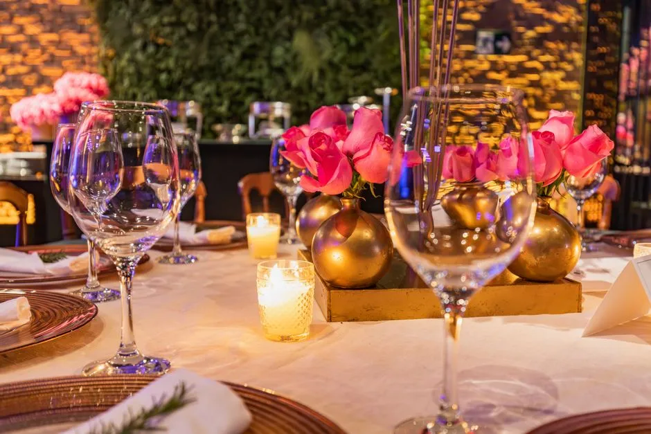 Sticking Too Rigidly to Old Seating Rules (Image Credits: Pexels)