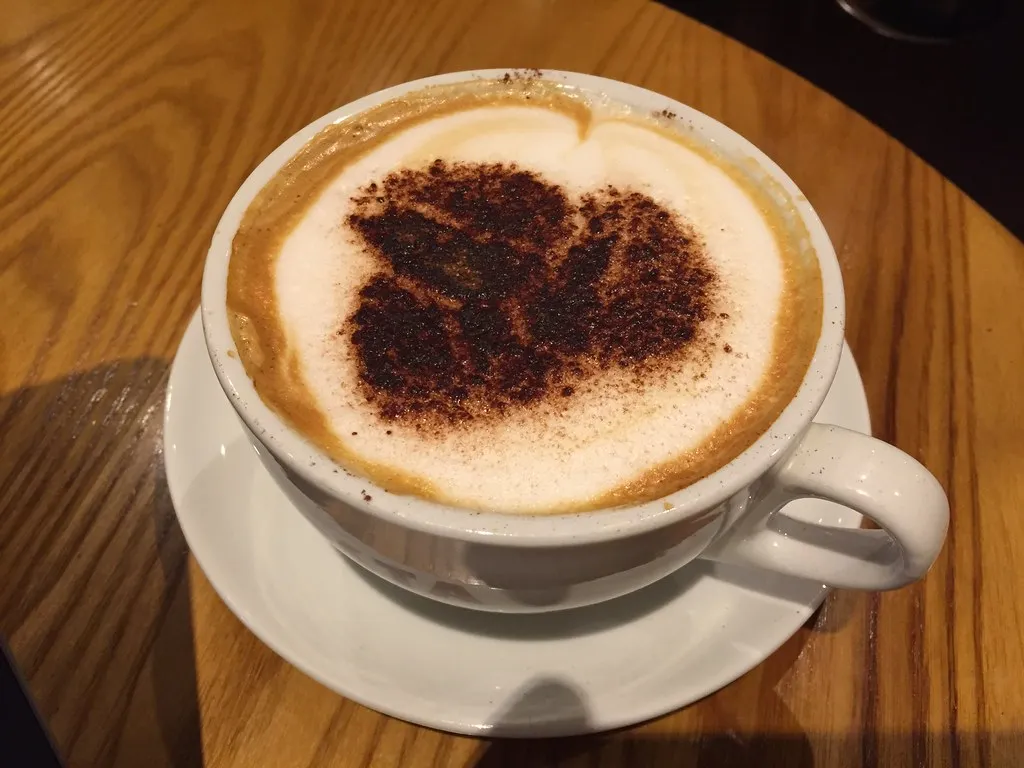 The Cappuccino Drinker: Detail-Oriented and Style-Conscious (Matt From London, Flickr, CC BY 2.0)