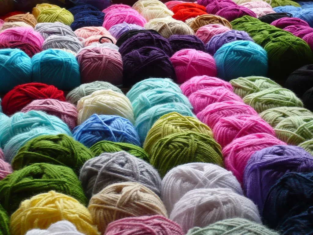 Wool Was the Material That Made It All Work (Image Credits: Rawpixel)