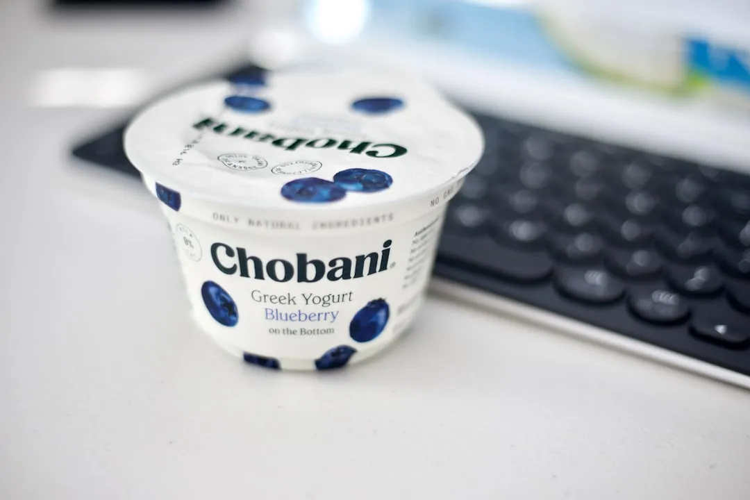 2. Flavored Yogurt: Probiotics Hidden Behind a Sugar Overload (Image Credits: Unsplash)