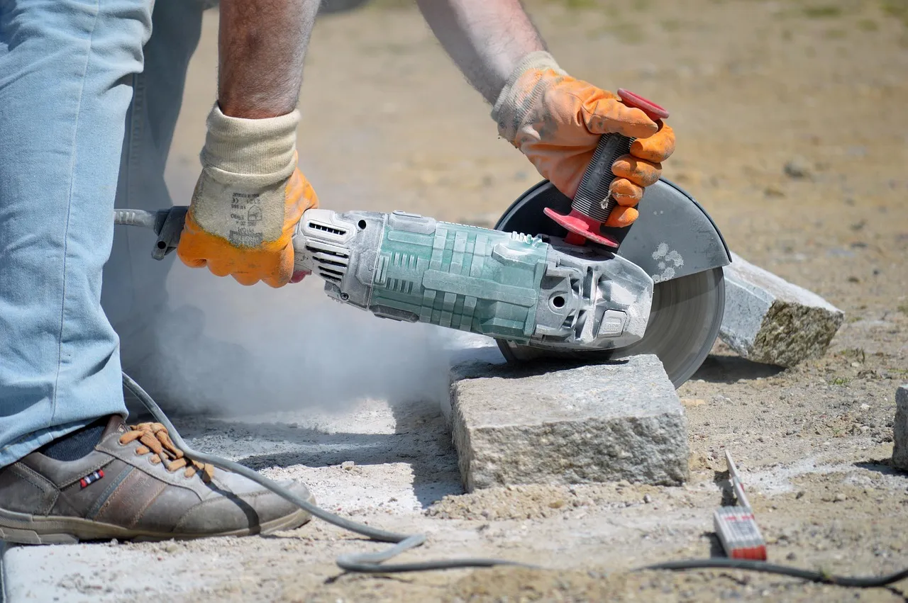 Granite Countertops and Vinegar Are a Damaging Combination (Image Credits: Pixabay)