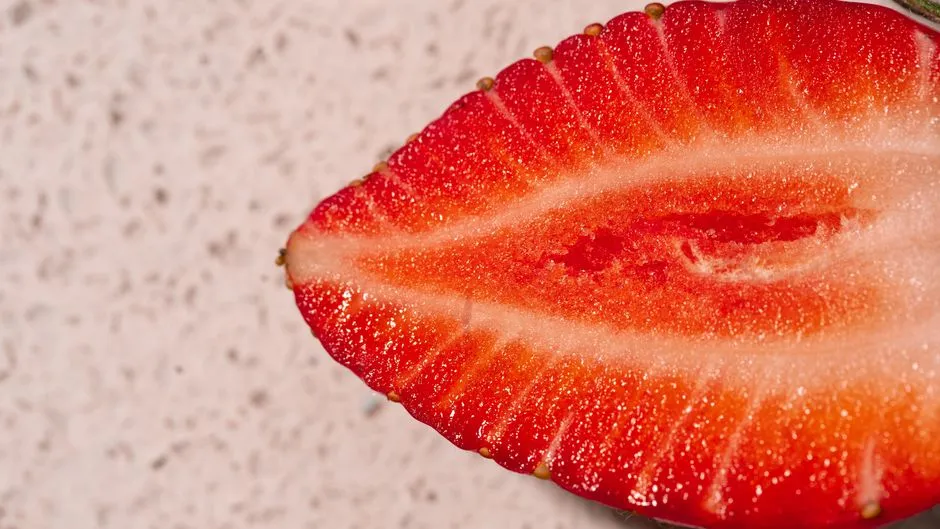 How the Pericarp Tells the Whole Story (Image Credits: Pexels)
