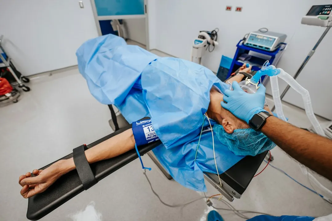 Post-Anesthesia Shivering: A Common But Overlooked Reaction (Image Credits: Unsplash)