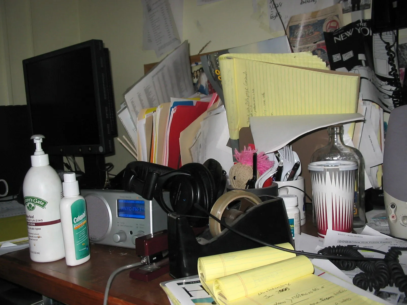 Procrastination and Clutter Are a Closed Loop (Mess, CC BY-SA 2.0)