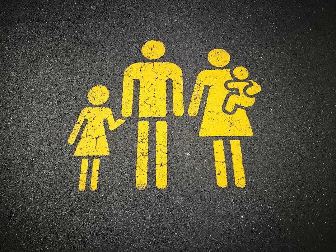 Birth Order Changes the Actual Parenting Each Child Receives (Image Credits: Unsplash)