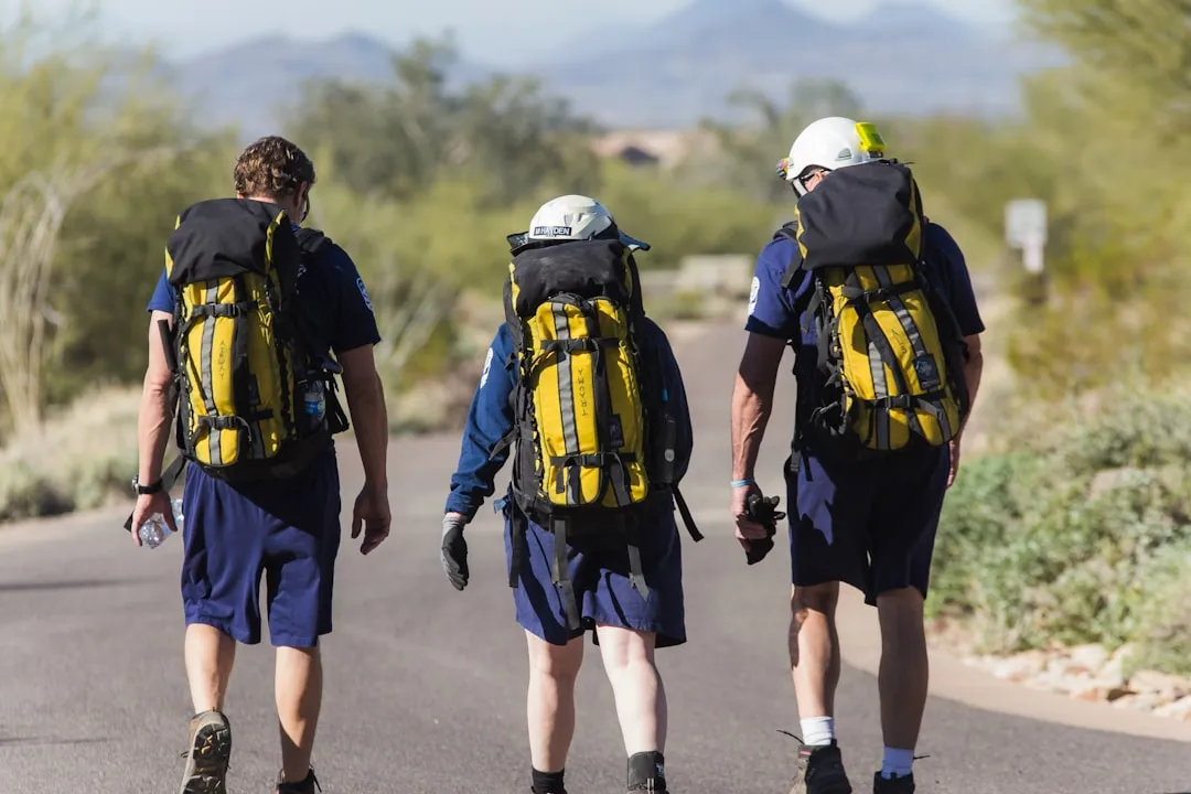 The Reality: Day Hikers Face the Highest Risk (Image Credits: Unsplash)