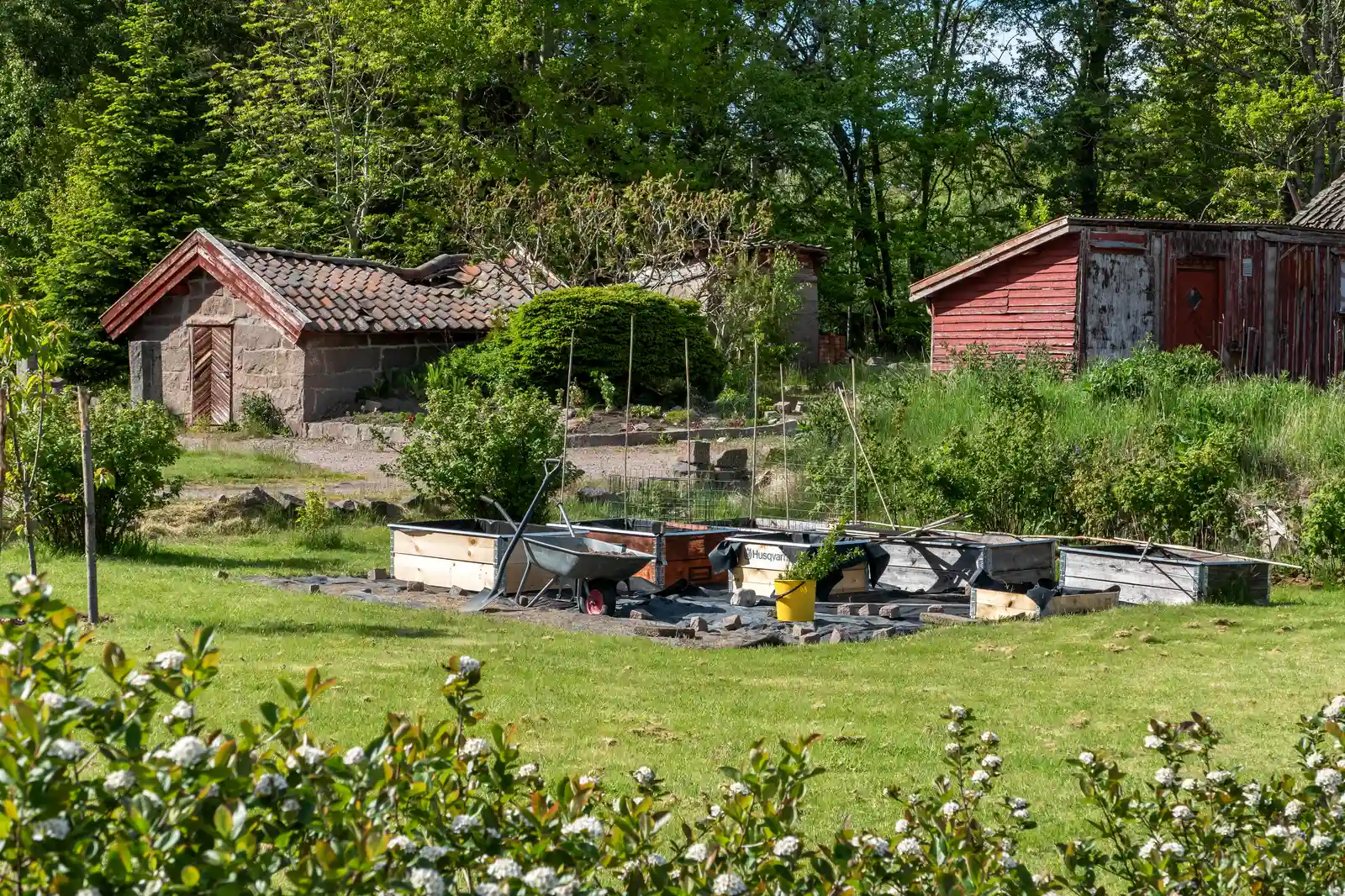 Raised Beds Are No Longer a Niche Choice (By W.carter, CC0)