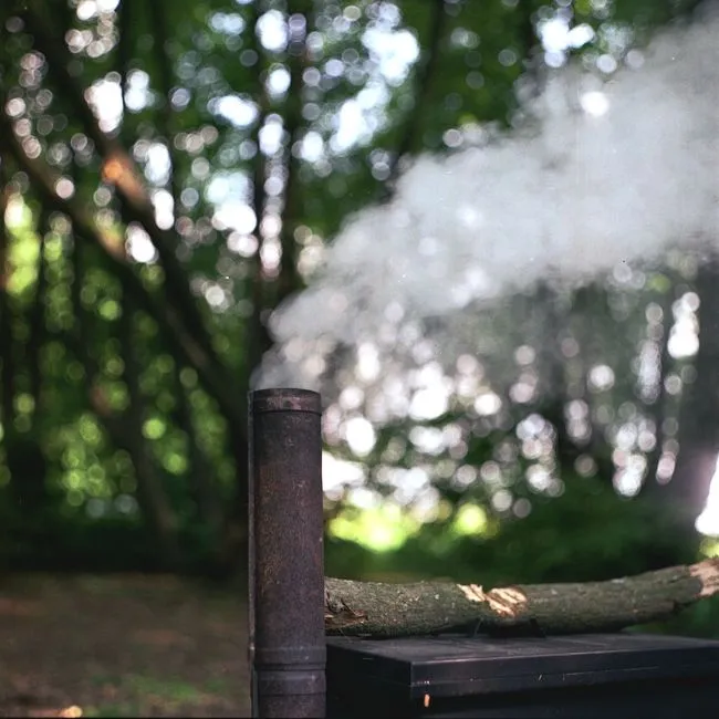The Air Quality Problem: Wood Smoke Is a Serious Health Concern (Image Credits: Pexels)