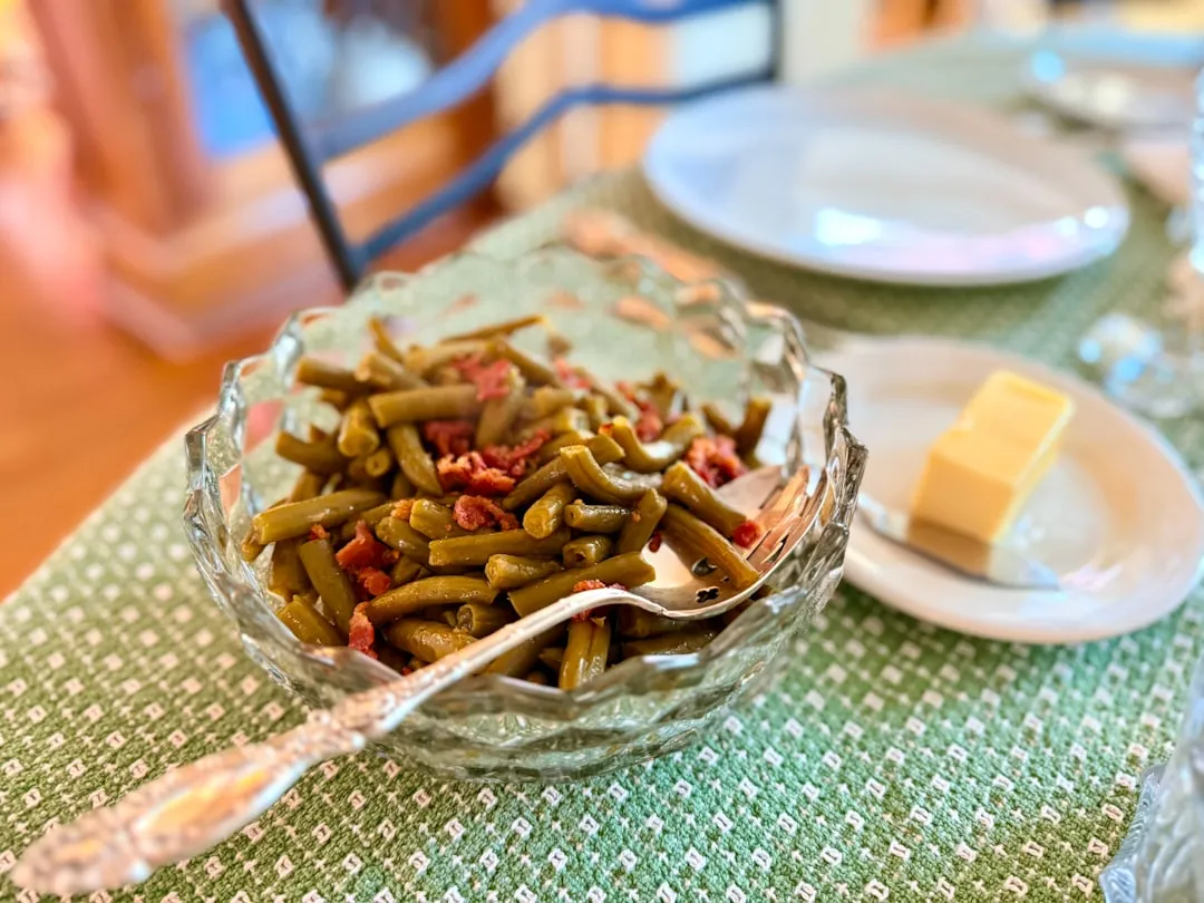 The Green Bean Casserole Effect: Cream of Mushroom Soup Rides Again (Image Credits: Unsplash)