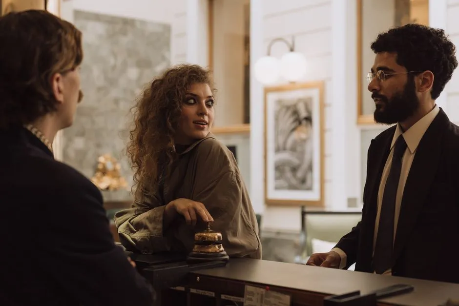 Early Is Not the Same as Polite (Image Credits: Pexels)