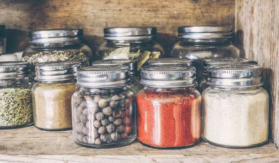 Light Is Breaking Down Your Spices Faster Than You Think (Image Credits: Pexels)