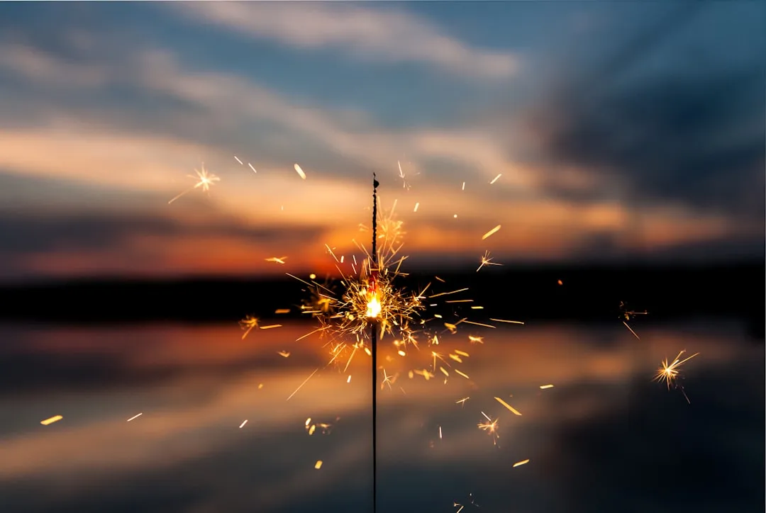 The Sparkler Nobody Thinks Is Dangerous (Image Credits: Unsplash)
