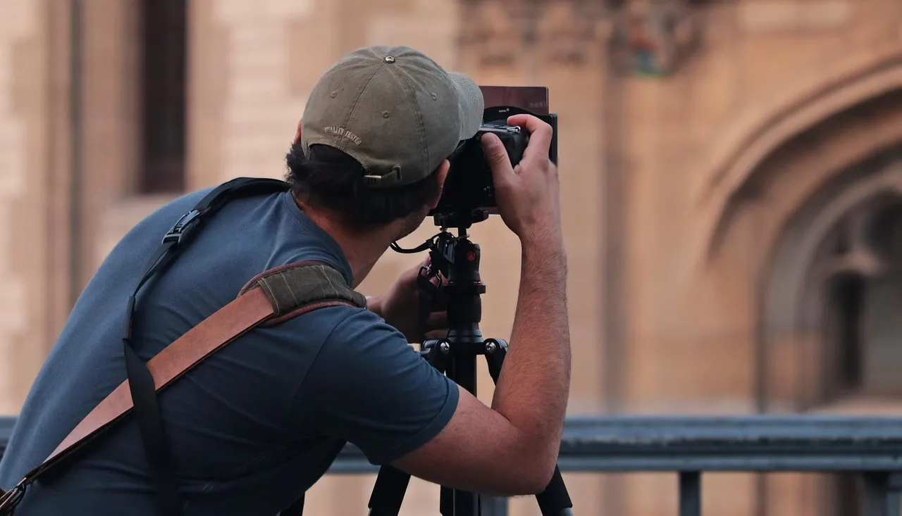 Inscriptions, Stamps, and the Back of the Photo (Image Credits: Pixabay)