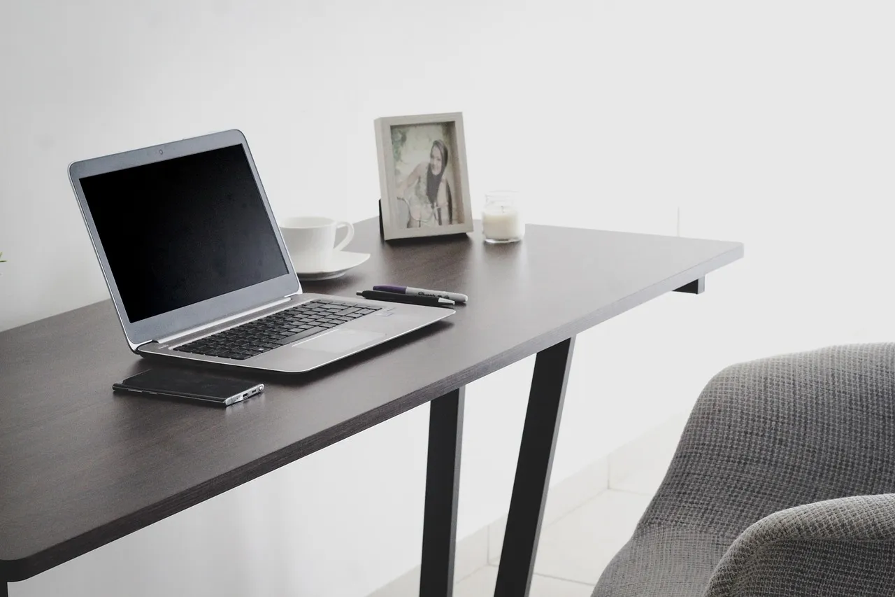 Small Changes to Your Setup Can Reverse Most of the Damage (Image Credits: Pixabay)