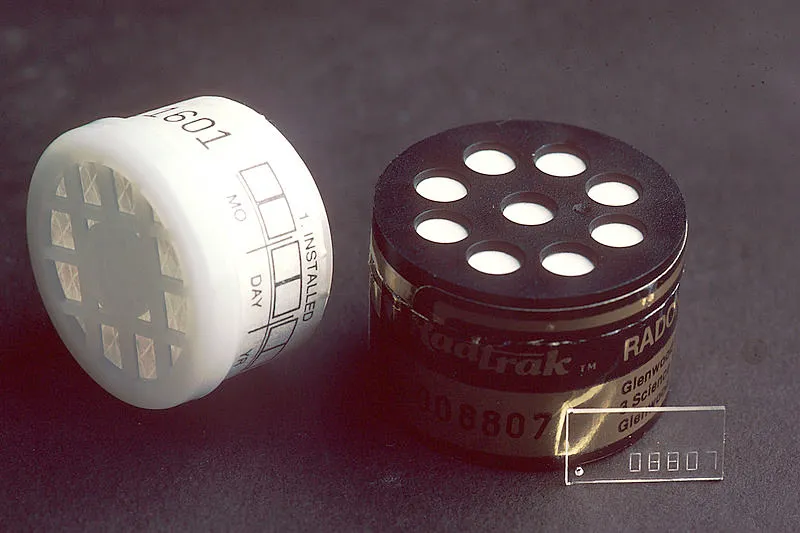 A Gas You'll Never Notice (GrrlScientist, Flickr, CC BY 2.0)