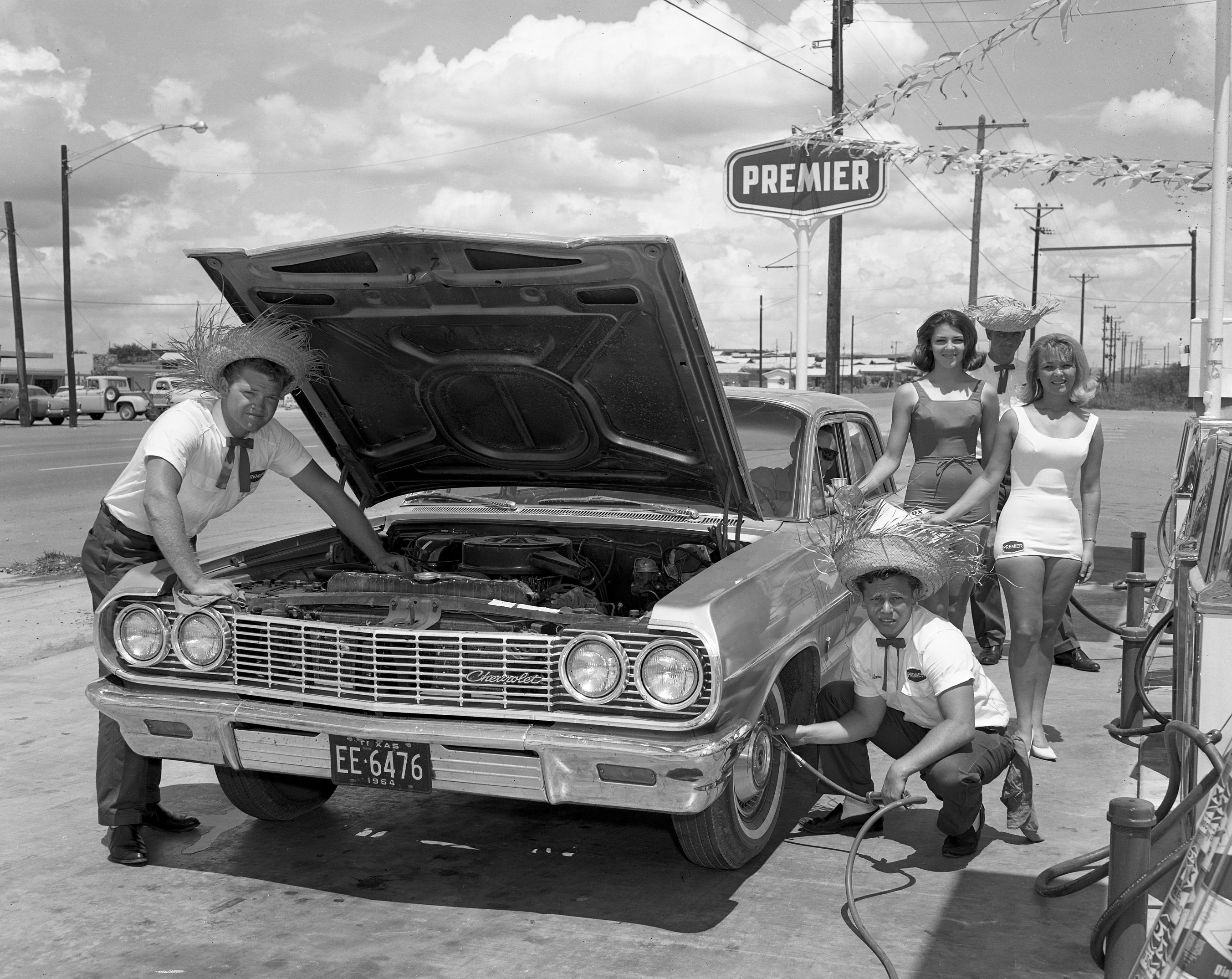 6 Retro Gas Station Snacks Worth Rediscovering