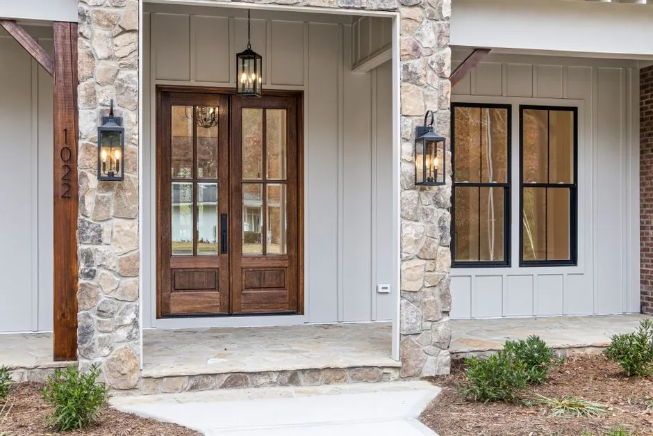 2. Upgrade Your Front Entry Door (Image Credits: Pexels)