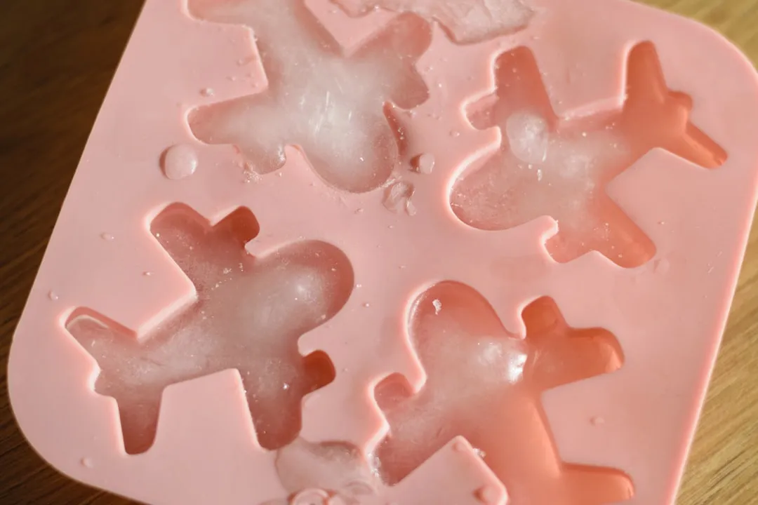 The Tray's Own History Plays a Role (Image Credits: Unsplash)