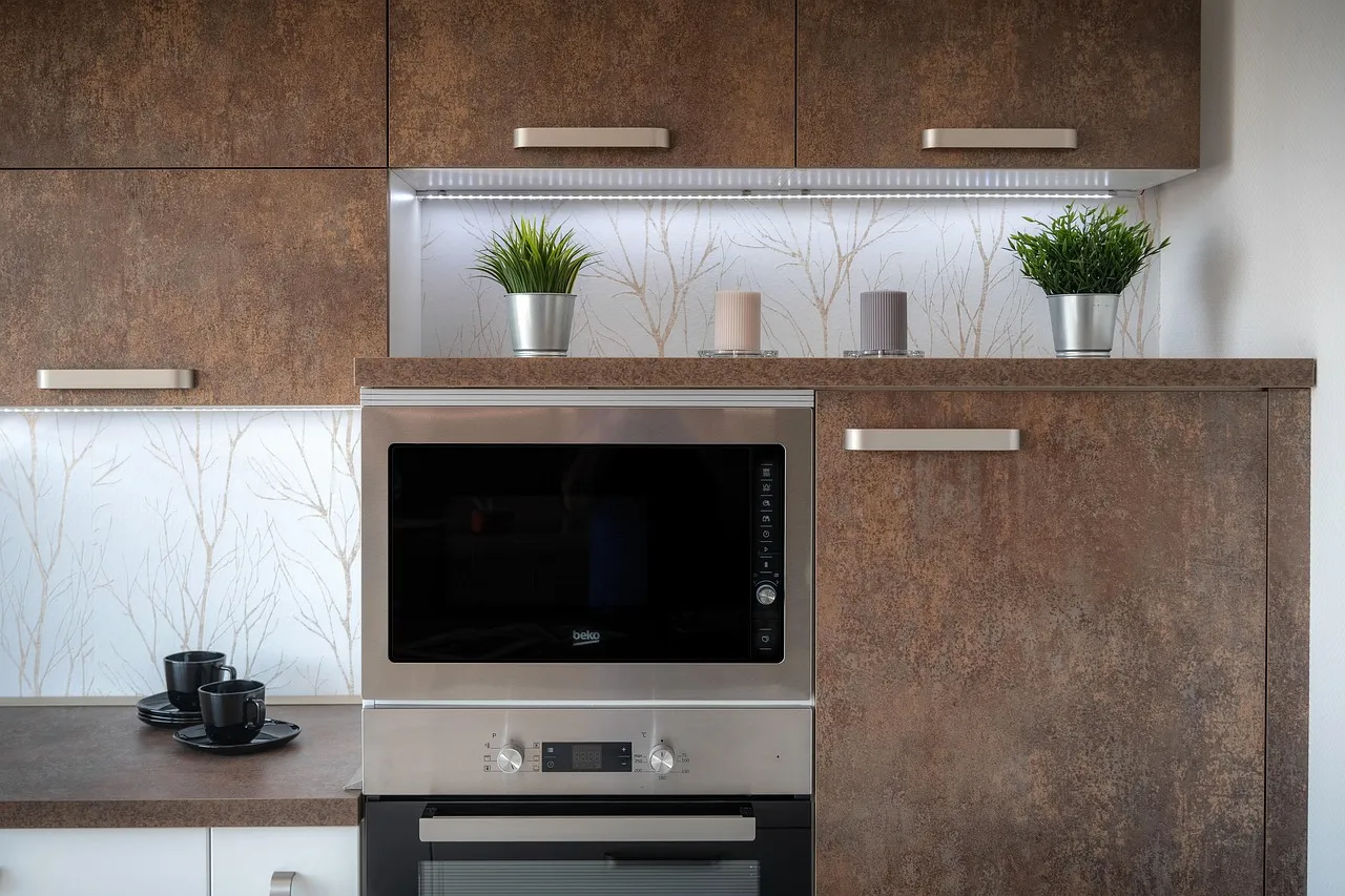 Adding Something to the Water Before Heating Helps (Image Credits: Pixabay)