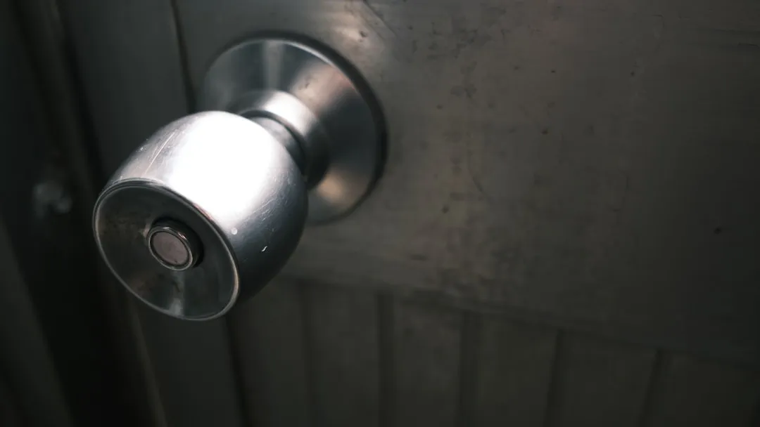 What's Actually Living on Your Doorknob (Image Credits: Unsplash)