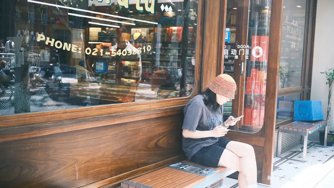 Table Surfing: A Crime with Its Own Name (Image Credits: Unsplash)