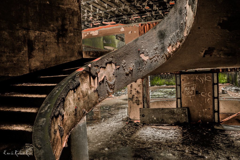 Monte Palace Hotel, Azores (Image Credits: Flickr)