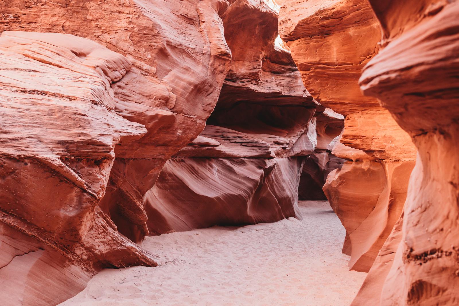 Arizona's Waterholes Canyon (Image Credits: Shutterstock)