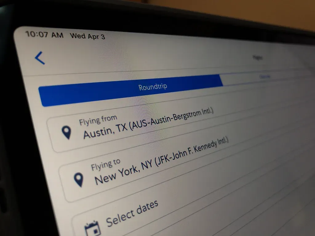 4. Book Your Flights on a Sunday (joncutrer, Flickr, CC BY 2.0)