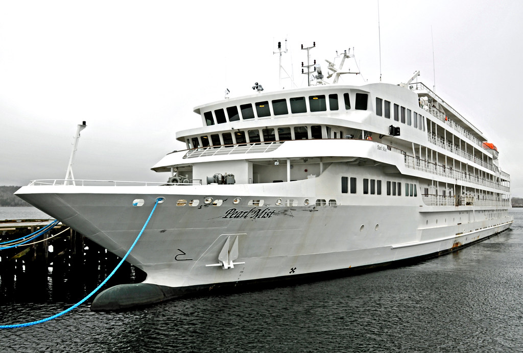 Booking Last-Minute Cruise Deals Without Understanding The Reality (Image Credits: Flickr)