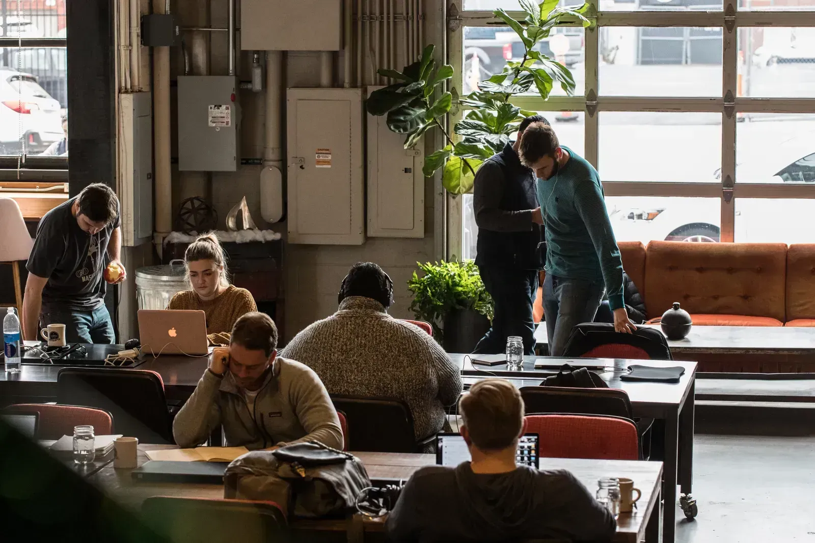 2. Hybrid Coliving-Coworking Spaces Eliminate Commuting Expenses Entirely (Image Credits: Wikimedia)